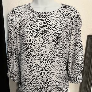 Worthington Black and White Leopard Dressy Blouse Medium